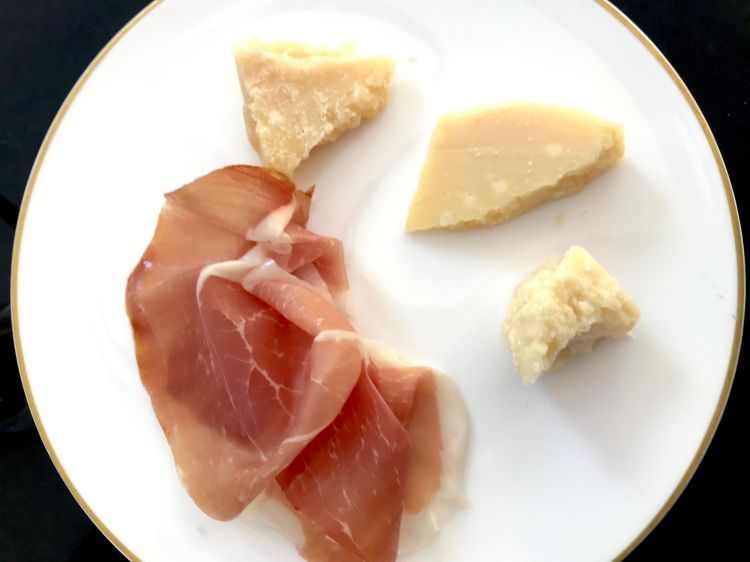 Degustazione di tre stagionature di Parmigiano Reggiano con Cuor di Paganica