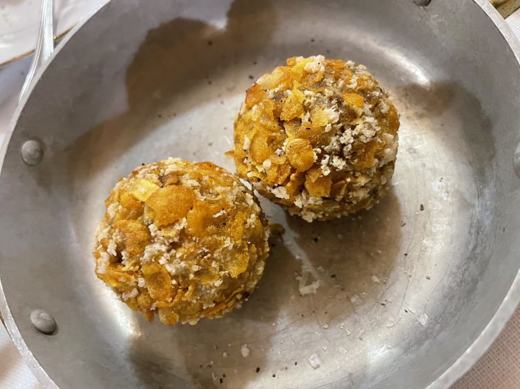 Pallottole di pecora stracotta