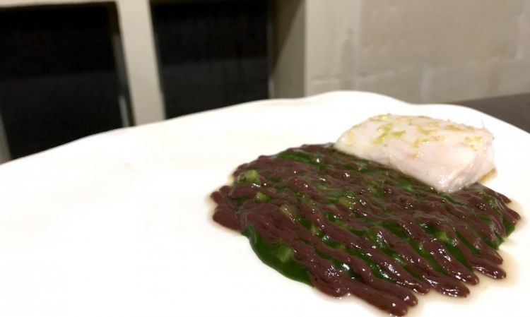 Dentice al bbq, bietola, mostarda di olive, scorza di bergamotto