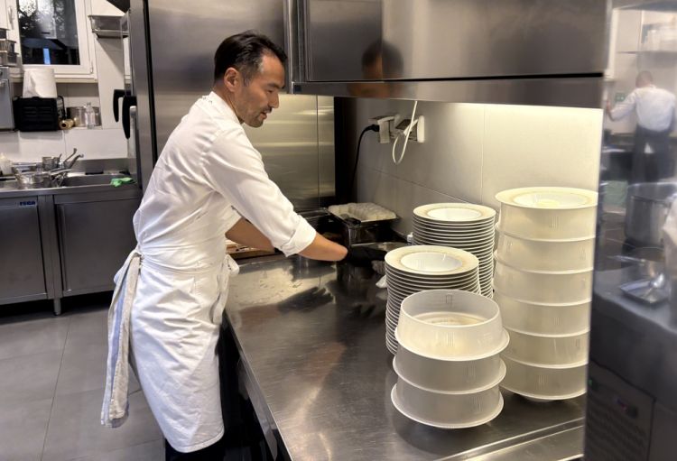 Takeshi Iwai, travelling chef del Gruppo Iyo
