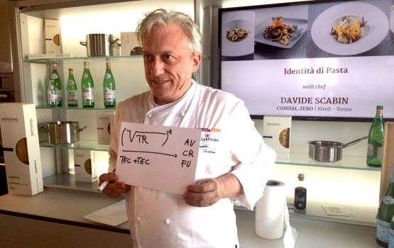 Davide Scabin, chef del Combal.zero di Rivoli, e l