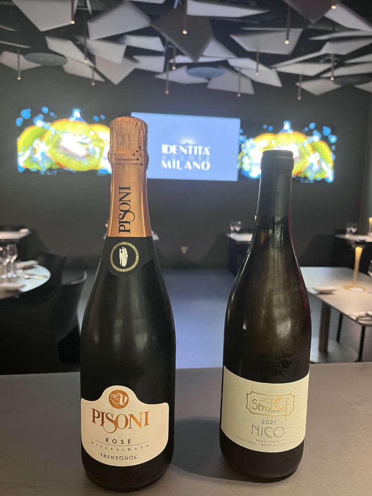 I vini in abbinamento: Spumante Pisoni Brut Rosè Trentodoc millesimato di Pisoni e Sauvignon Nico di Stroblhof