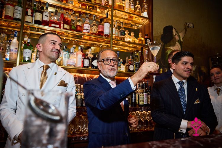 L'inaugurazione del Bar Artemisia è stata una