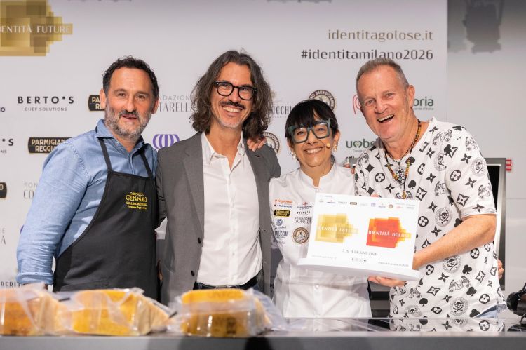 Foto finale di gruppo
