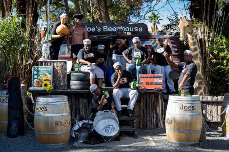 Joe’s Beerhouse a Windhoek, capitale della Namib