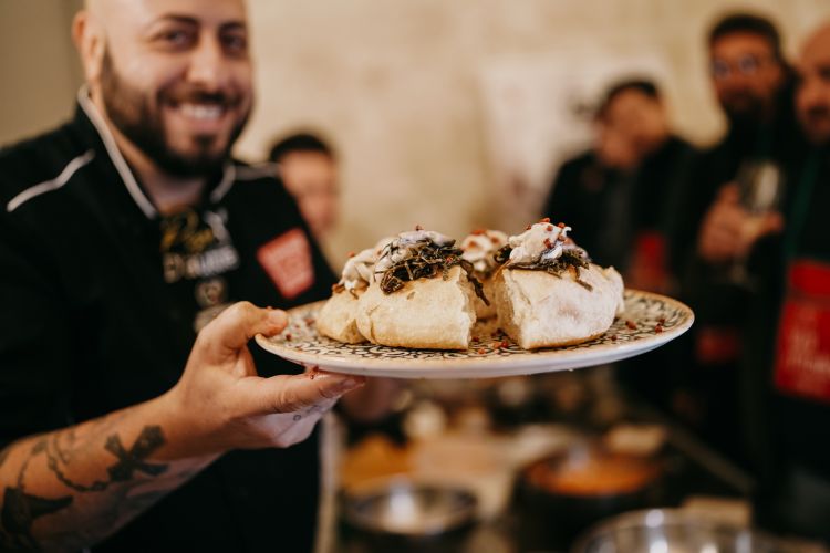 Il pizzaiolo Vincenzo Florio
