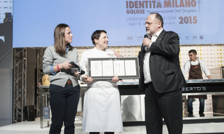Con Paolo Marchi e Laura Lazzaroni sul palco di Identità Milano 2015
