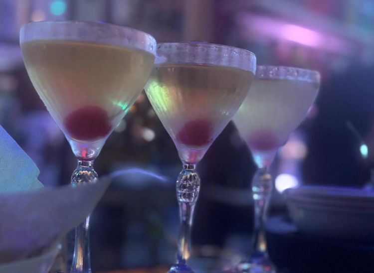 Uno dei drink serviti alla Gintoneria Creativa