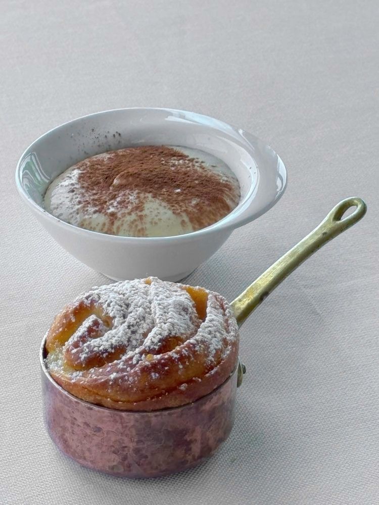 La Torta alle rose con mascarpone: un gran finale da non perdere