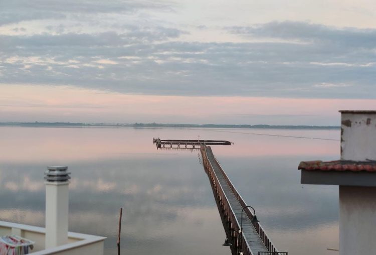 L'incantevole lago di Lesina, in provincia di Foggia
