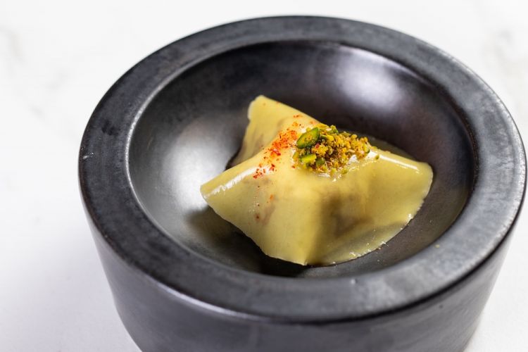 Lasagne with duck, fennel, pistachios, cardamom and Idiazabal cheese whey