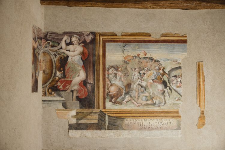 Un prezioso dettaglio di Palazzo Medici Clarelli, sede del Le Graal Private Club in apertura a&nbsp;Roma. Foto&nbsp;Simone Proietti
