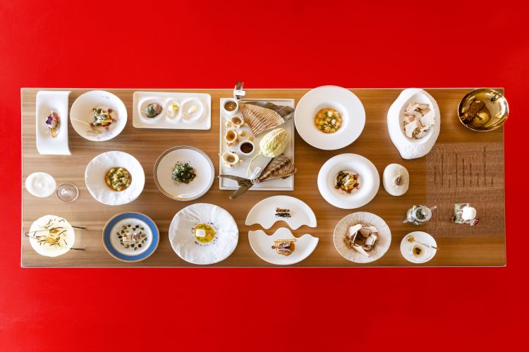 I piatti del nuovo menu Le spine - viaggio attraverso l’anima del pesce,