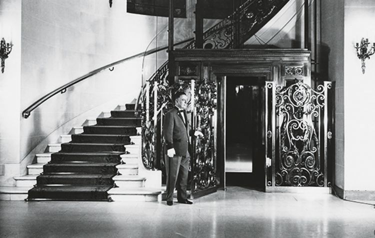 Una foto storica de Le Bristol
