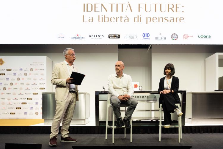 L'incontro con Stefano Liberti.e Chiara Pava