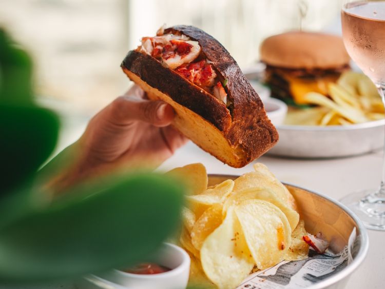 Lobster Roll

