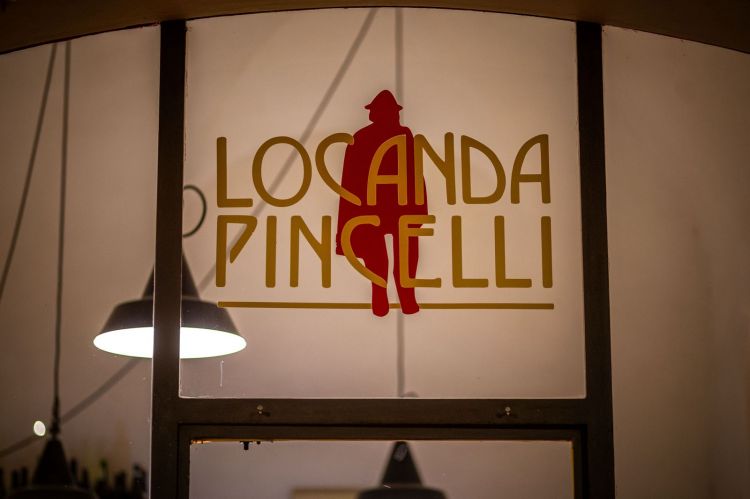 L'insegna di Locanda Pincelli, ristorante a S