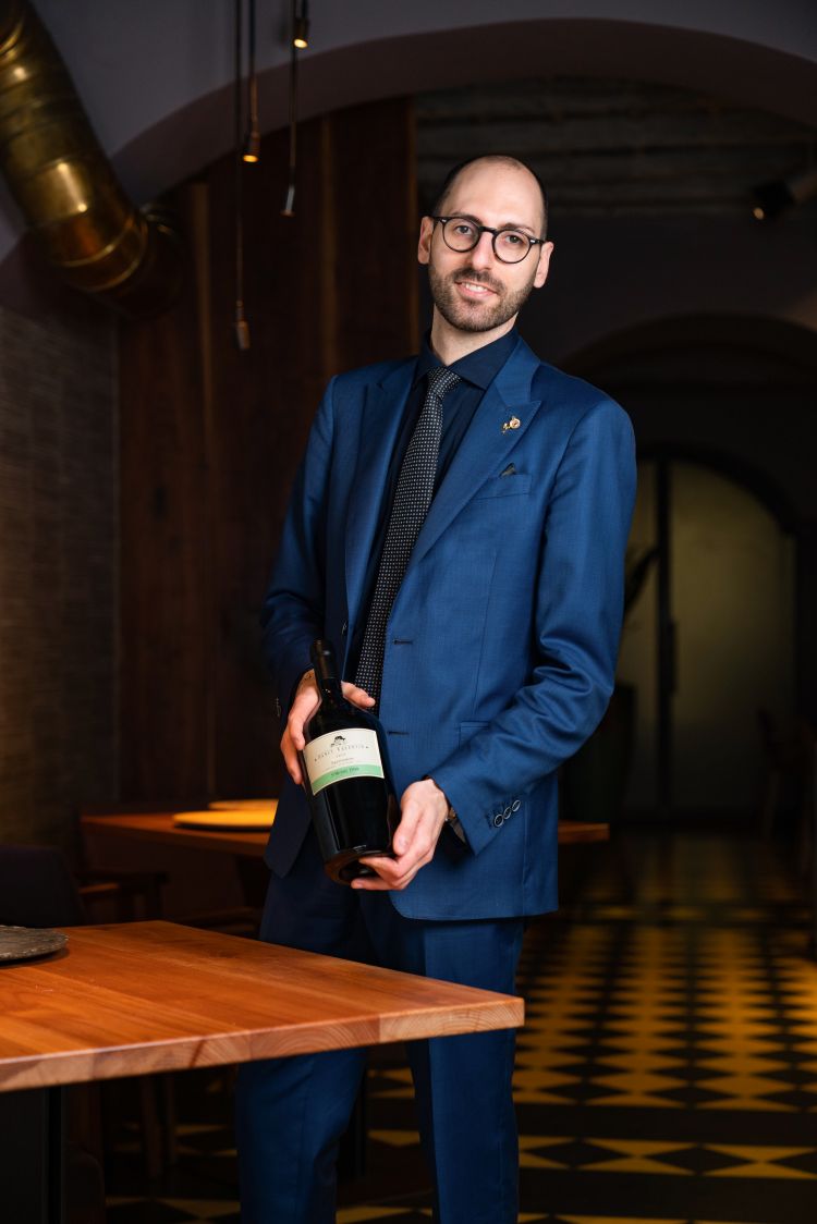 Il sommellier Luca Belleggia