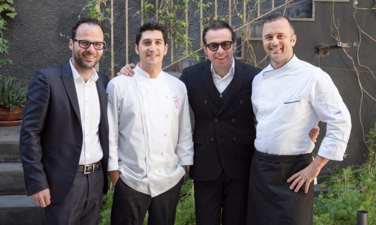 Luciano Pennisi, lo chef Giovanni Santoro, Leonardo Pennisi e il sous chef Marco D'Agati sono gli artefici del successo dello Shalai, a Linguaglossa, pendici dell'Etna
