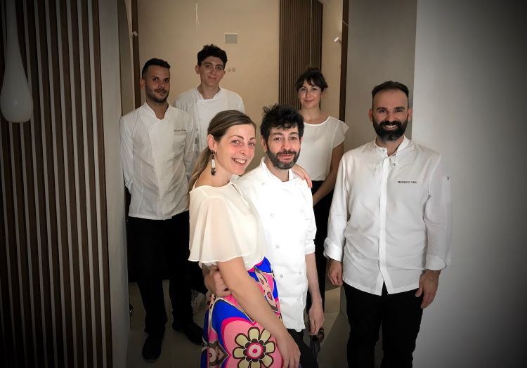 La squadra del ristorante Luigi Lepore a Lamezia T