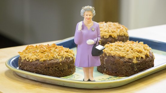 Queen Birthday cake
