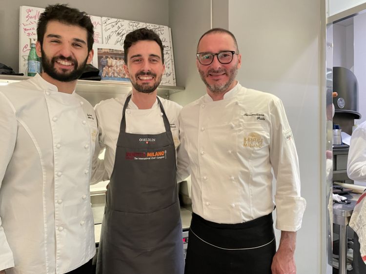Un grandioso trio al pass dell'hub: Richard Ab