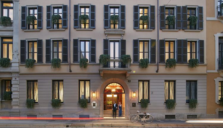 La facciata del Mandarin Oriental Milan
