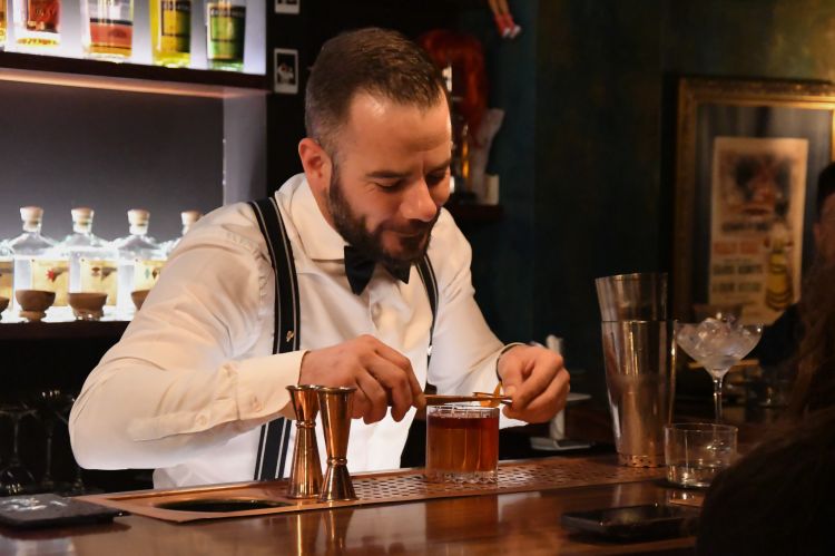 Paulo Airaudo controlla anche lo speakeasy Blind Pig, aperto 15 mesi fa con il fidato Marco Ferreri, bartender di Legnano
