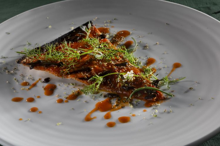 Marinara&nbsp;con fondo di mare
