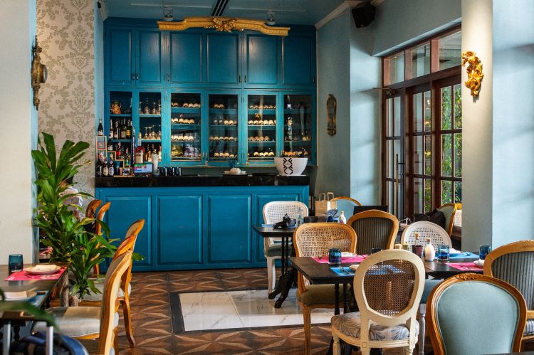 L'elegante sala di Massilia a Bangkok
