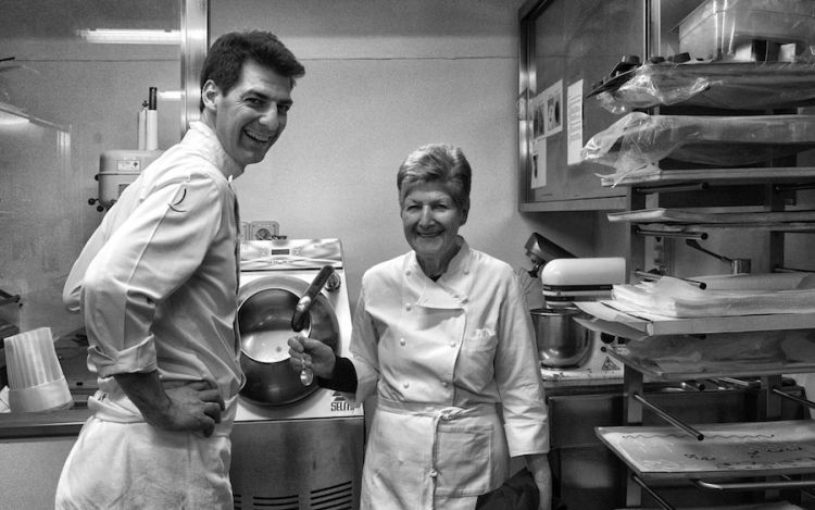 Massimiliano con sua madre Rita Chimetto, chef a sua volta
