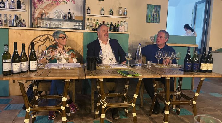 Marilena Barbera, Armando Castagno e Santi Planeta raccontano la Doc Menfi attraverso i vini