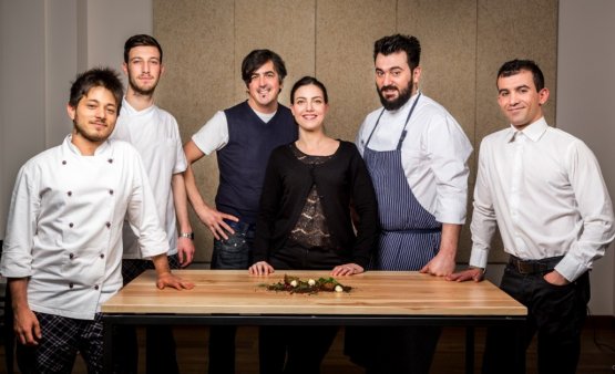 Lo staff dell'Osteria Fernanda, via del Monte Crescenzo, 18 a Roma
