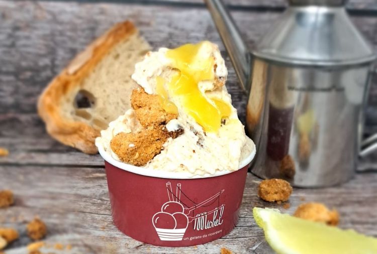 Un gelato della Gelateria Michel di Peschici