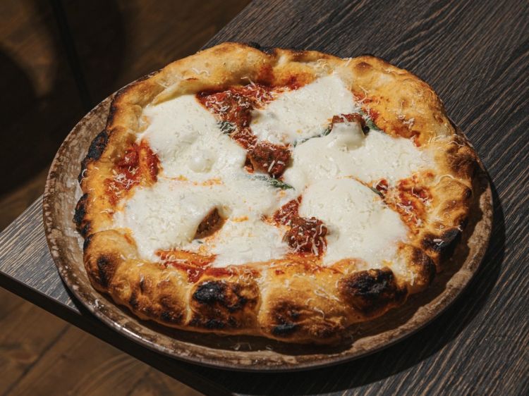 Montanara
