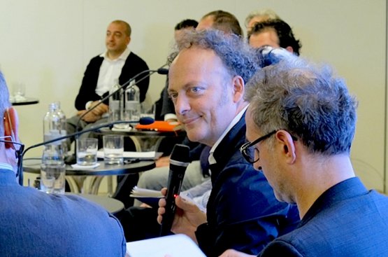 Moreno Cedroni during the meeting in June 2013 in Rome, between a dozen Italian chefs and the Minister of Culture at the time, Massimo Bray 
