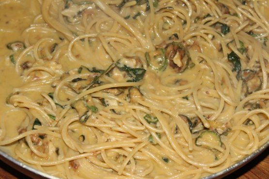 Gli Spaghetti del Pastificio dei Campi alla Nerano, mantecati con zucchine fritte e formaggio