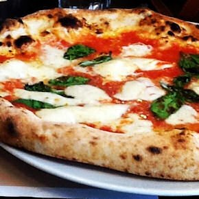 Of course there will be a space dedicated to pizza, in which great “signatures” such as Gino Sorbillo, Salvatore and Francesco Salvo, Gianfranco Iervolino, Franco Pepe and Ciro Salvo will participate