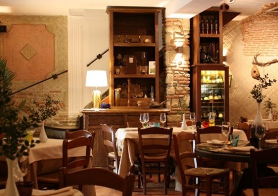 Osteria Abraxas' dining room