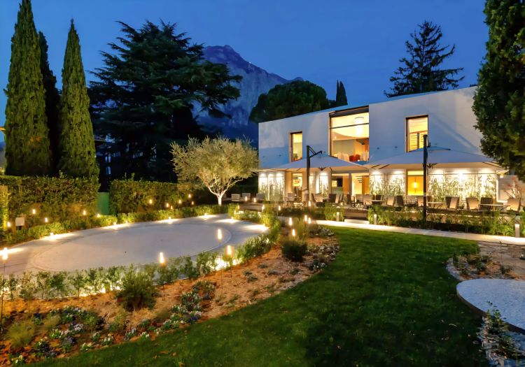 Franco Caffara&nbsp;riparte al ristorante Ni&ograve;bē, a Lecco
