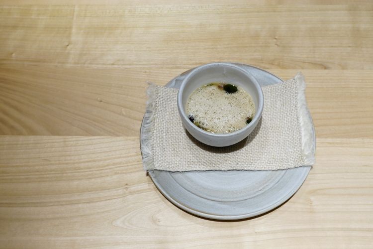 Mushroom, or mountain cappuccino. Different varieties of mushrooms that must be picked and dried. With them they make a broth and a mushroom air
