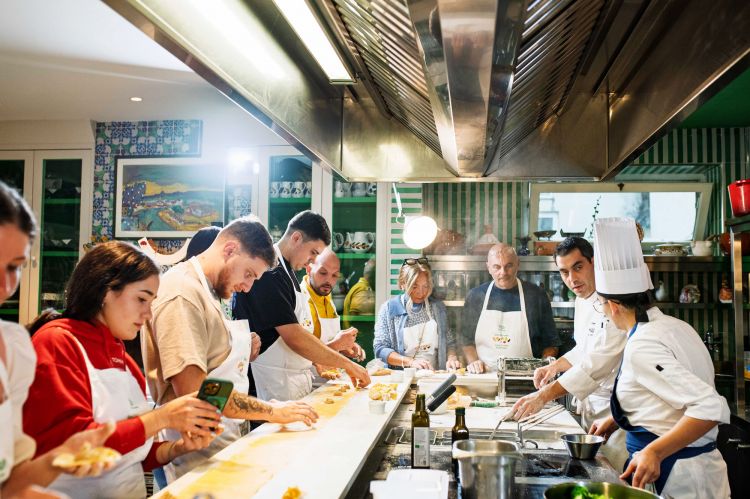 Operatori del Matese durante i workshop di cucina al Don Alfonso 1890