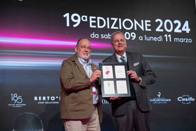 Paolo Marchi ed Enrico Bertolino alla conclusione dell'intervento