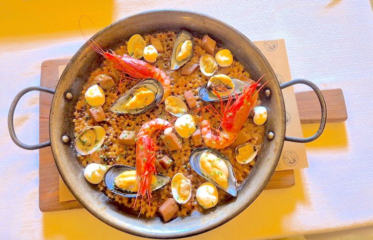 Paella di fregula sarda del Refettorio, che bontà