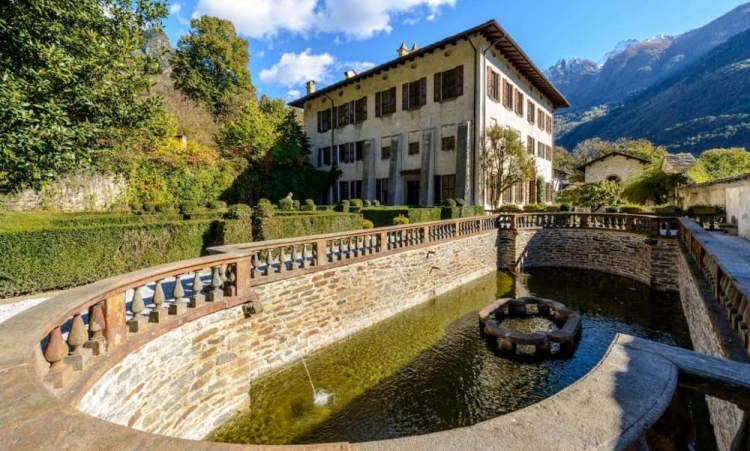 Il Palazzo Vertemate Franchi di Chiavenna, centro 