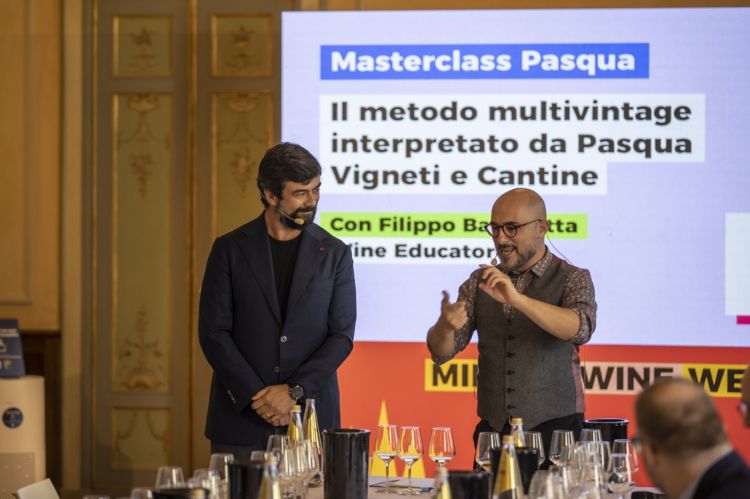 Riccardo Pasqua e Filippo Bartolotta durante la degustazione a Palazzo Bovara
