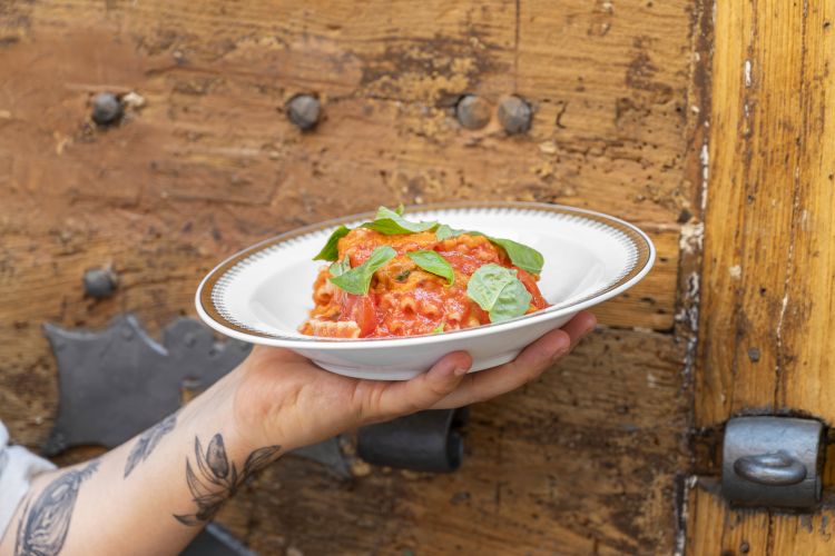 Reginelle e pomodoro crudo
