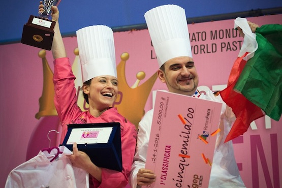 Federica Boldetti, Pastry Queen 2016. E' uno dei campionati internazionali previsti al Sigep, e che Valrhona promuove
