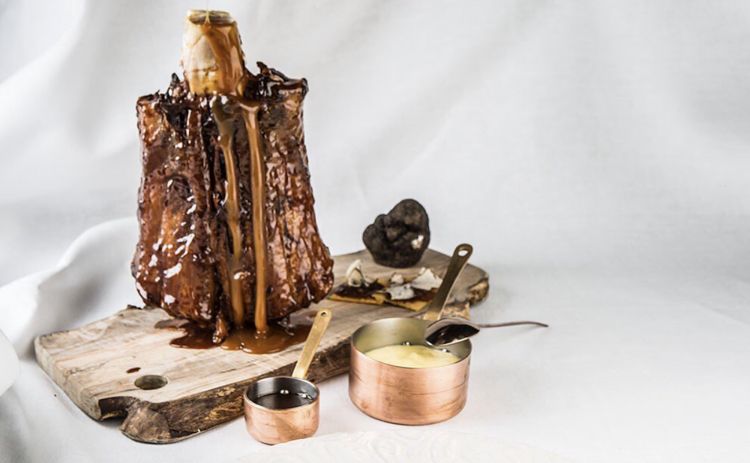 Stinco del mare con purea di patata del mare