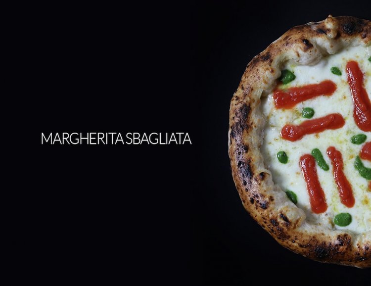 La Margherita sbagliata, il piatto-simbolo di Franco Pepe, maestro pizzaiolo in Caiazzo (Caserta)
